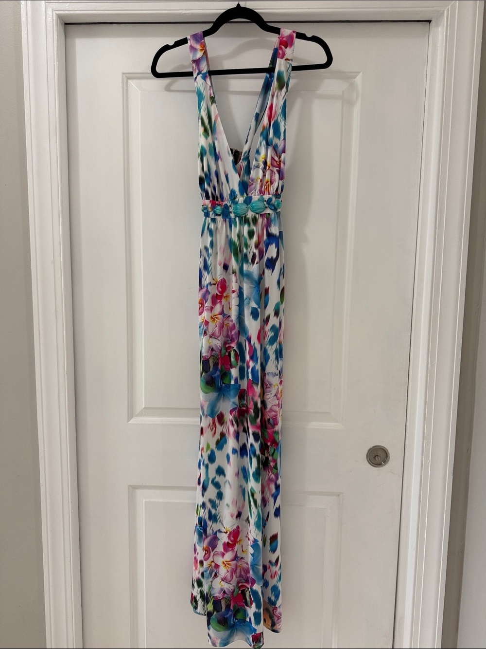 🌸 Boston Proper Multicolor Floral Plunge v-Neck NWOT 🌸
